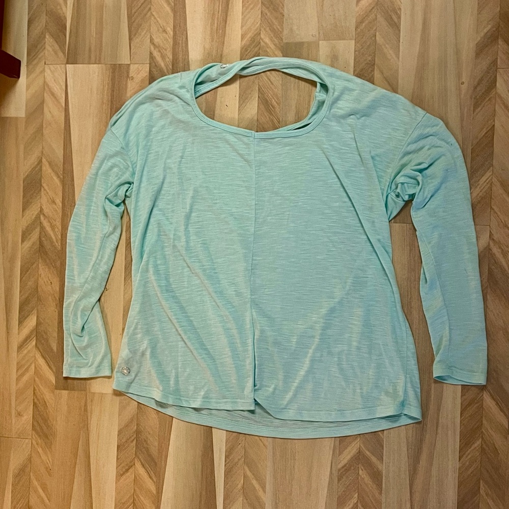 NWOT- Gaiam light blue top